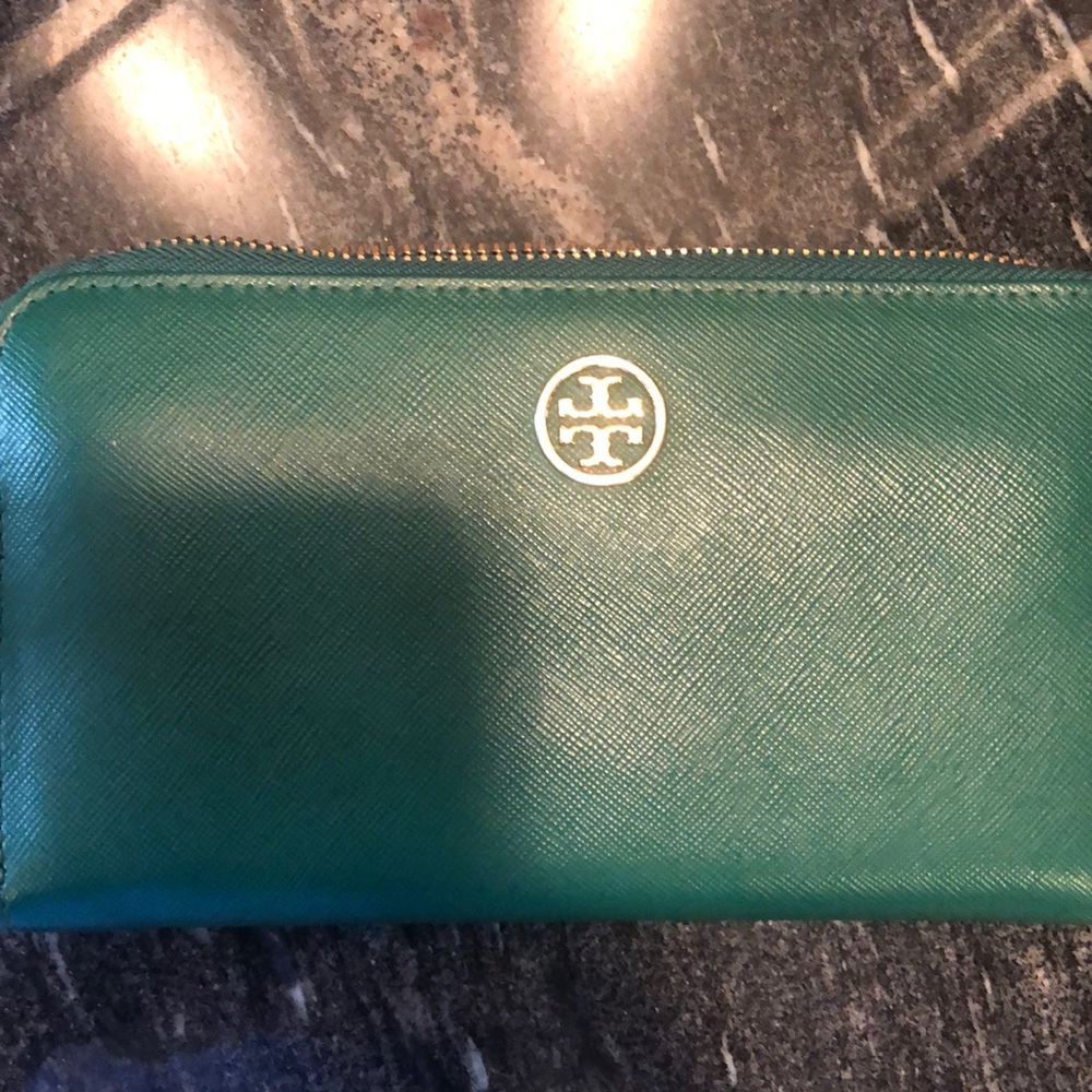 Tory Burch Emerald Green Wallet